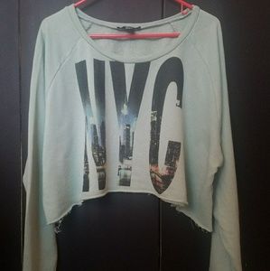 ~Long Sleeve CUTE Cropped Top NYC🗽Sweater